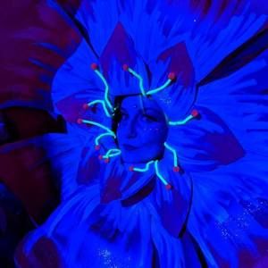 Meet your Posher, Henny